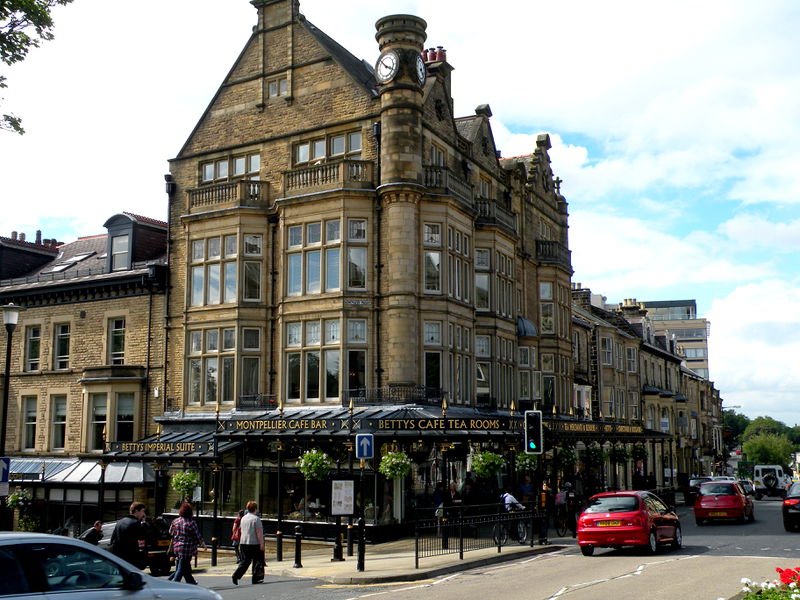ファイル:Bettys Tearoom Harrogate DSCN0835 WC.jpg