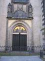 Wittenberg Schlosskirche Thesentuer.JPG